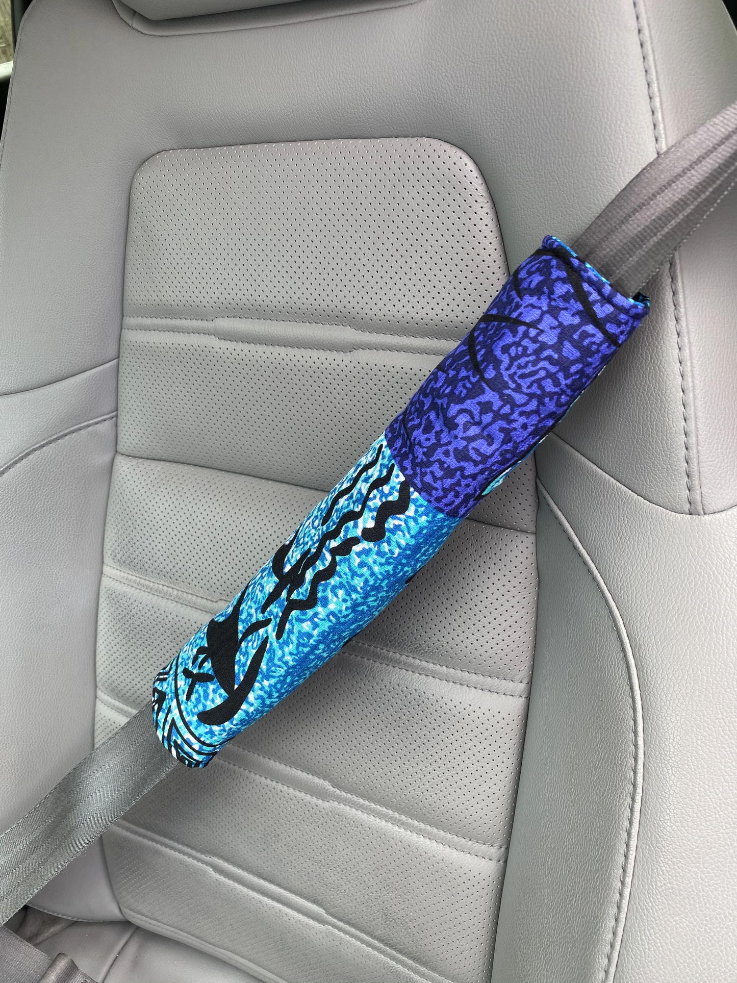 Hawaiian Seatbelt Cover