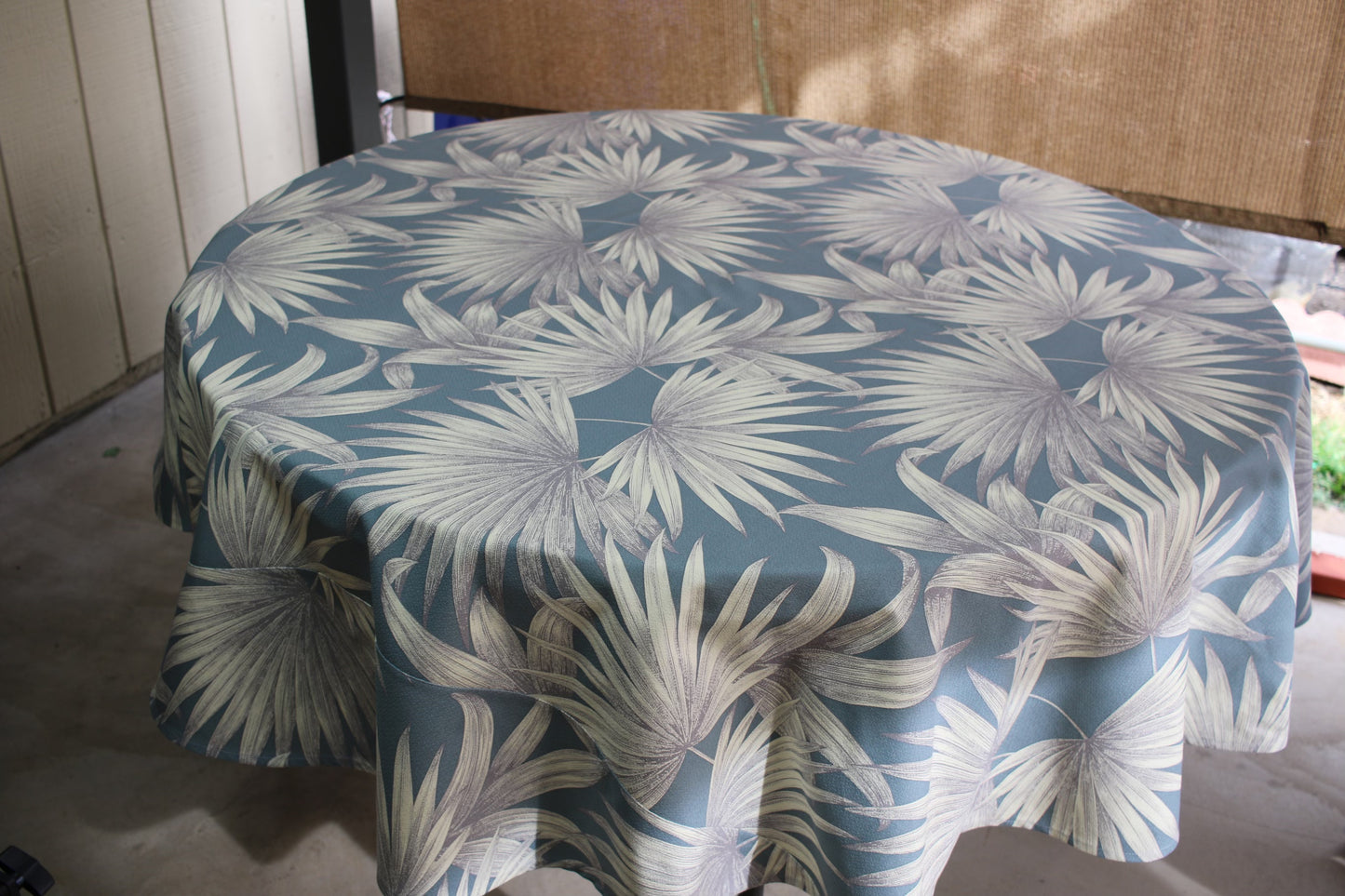 60"and 72" Blue Fandom Round Hawaiian Barkcloth Tablecloths
