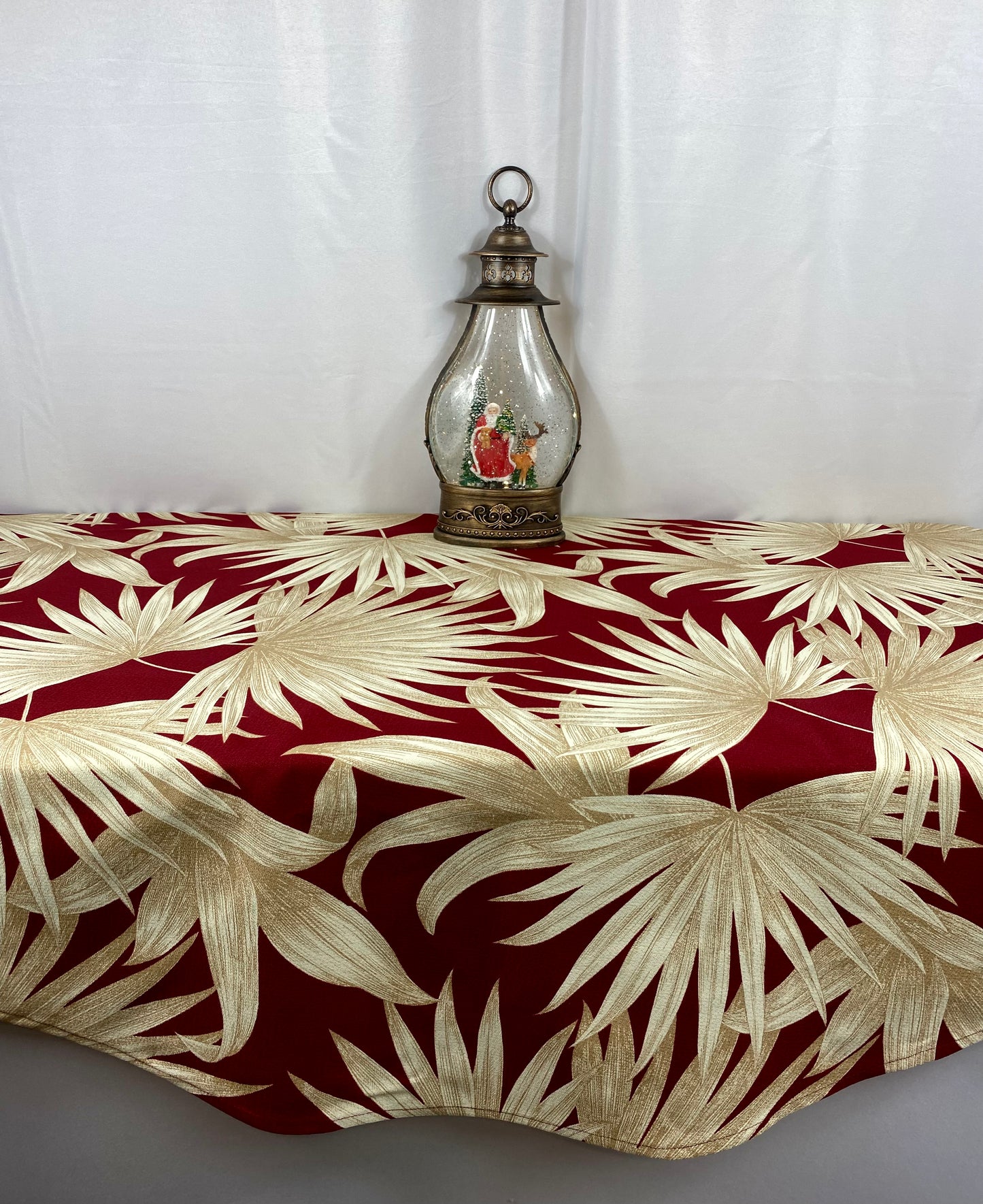 60"and 72" Red Fandom Round Hawaiian Barkcloth Tablecloths