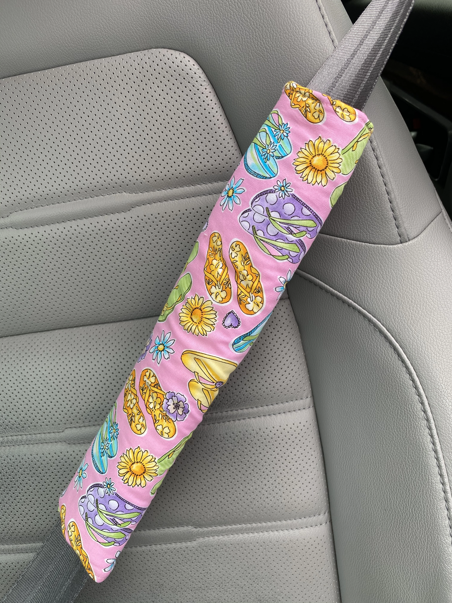 Hawaiian Seatbelt Cover