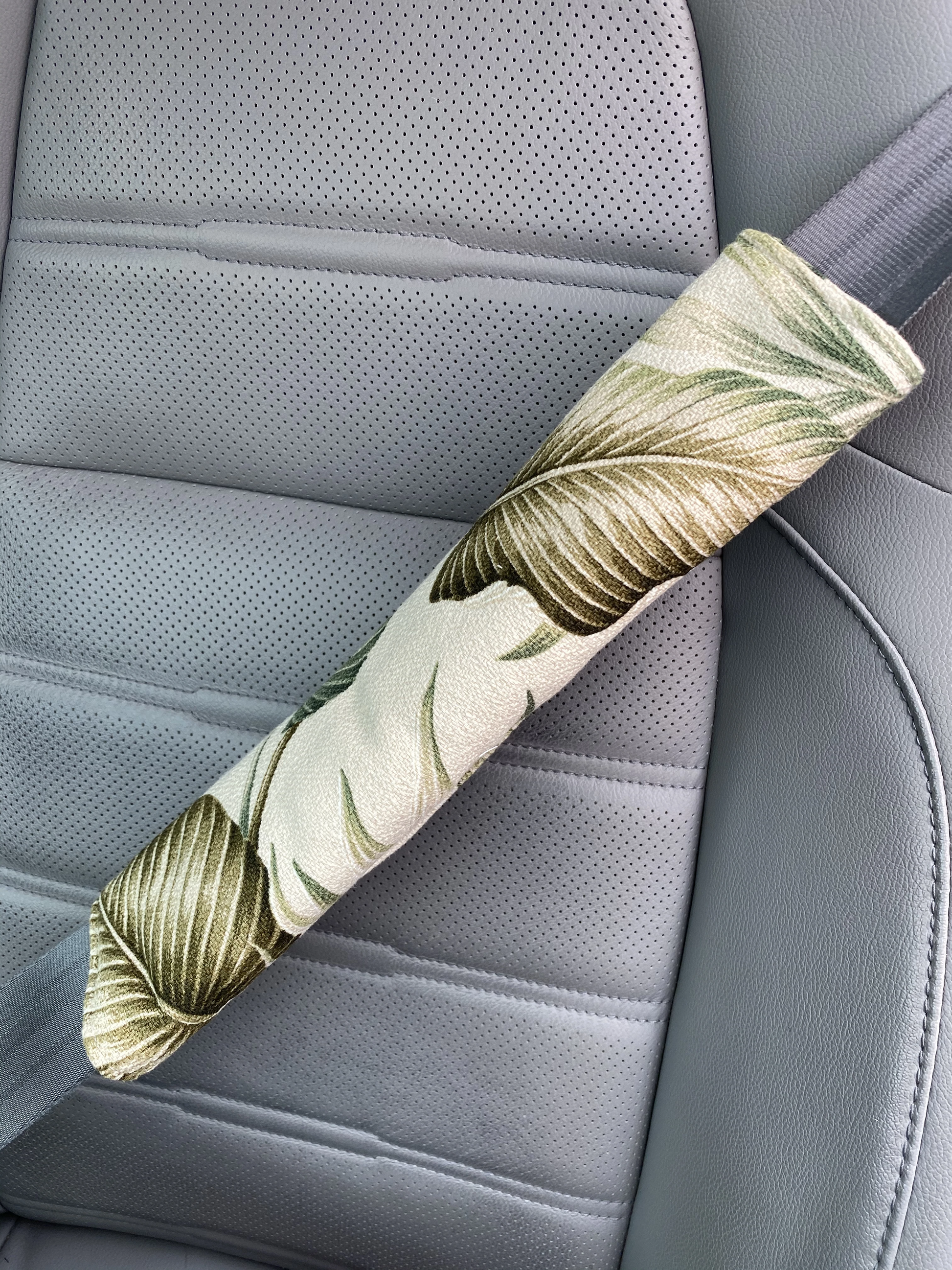 Hawaiian Seatbelt Cover